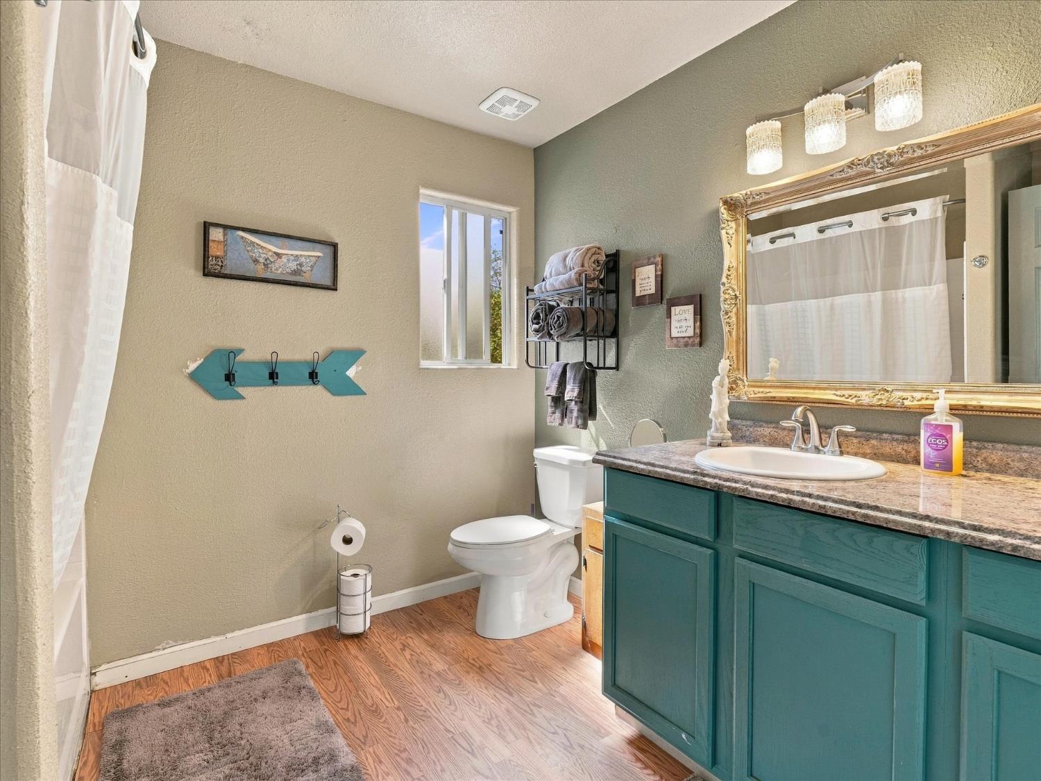 51571 Coyote Ridge Rd, Oakhurst, CA 93644