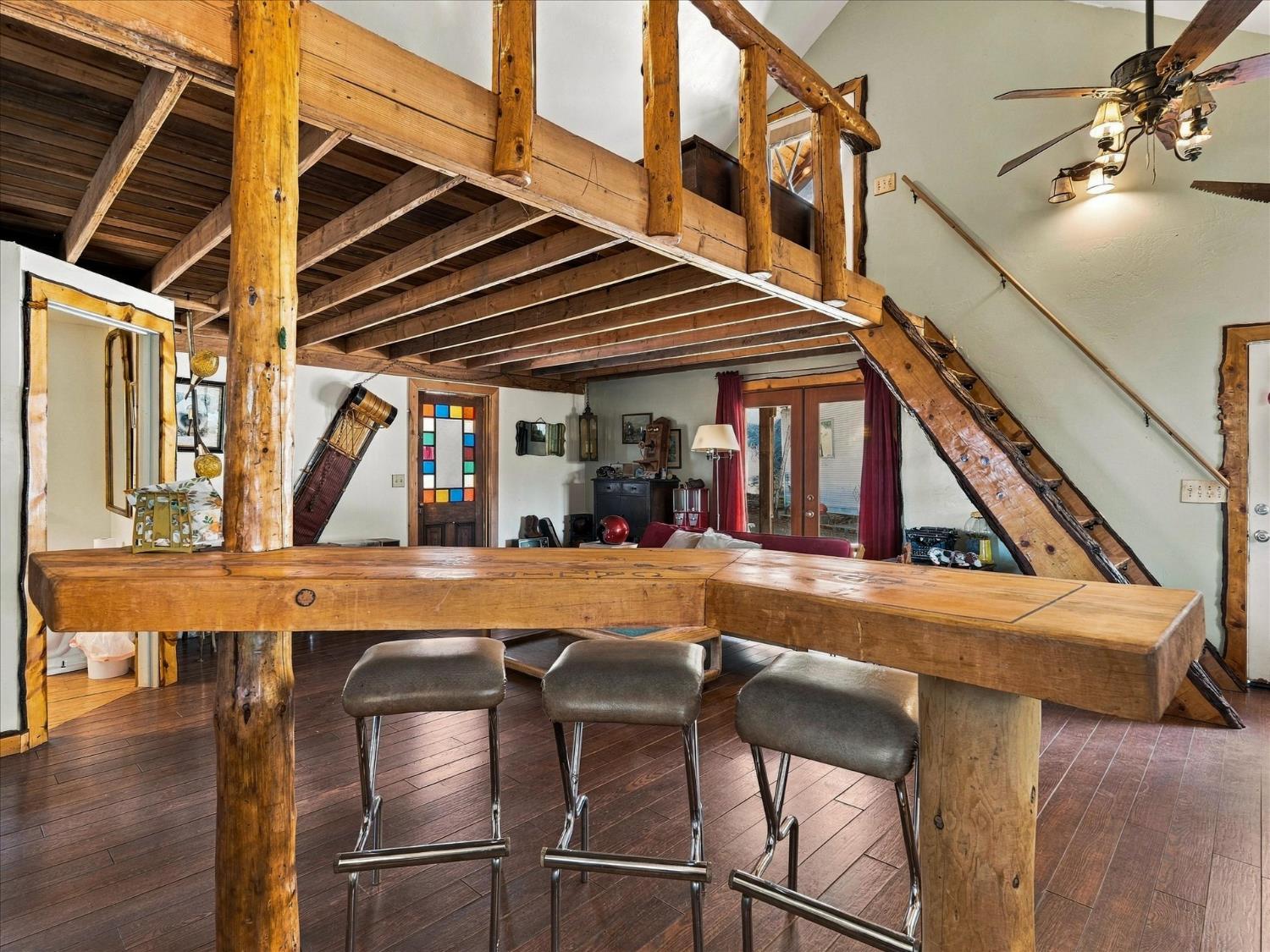 51571 Coyote Ridge Rd, Oakhurst, CA 93644
