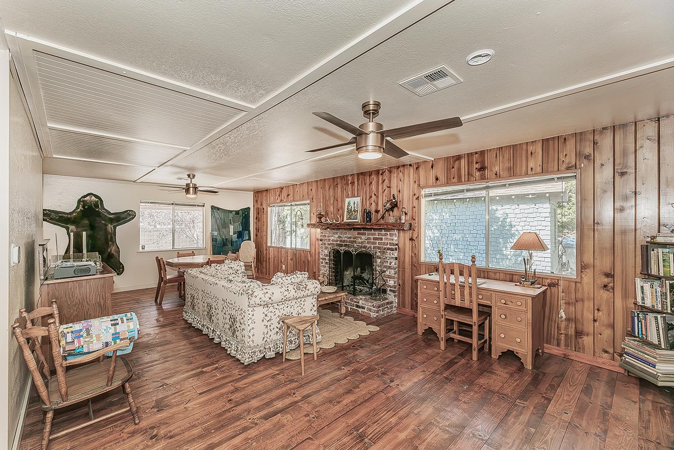 41635 Alva Snow Ln, Auberry, CA 93602