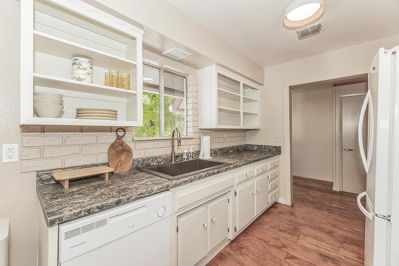 41635 Alva Snow Ln, Auberry, CA 93602