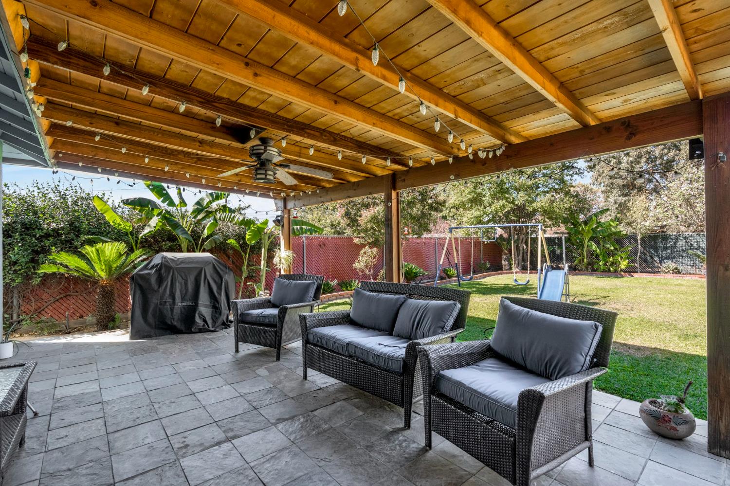 5045 E Tyler Ave, Fresno, CA 93727