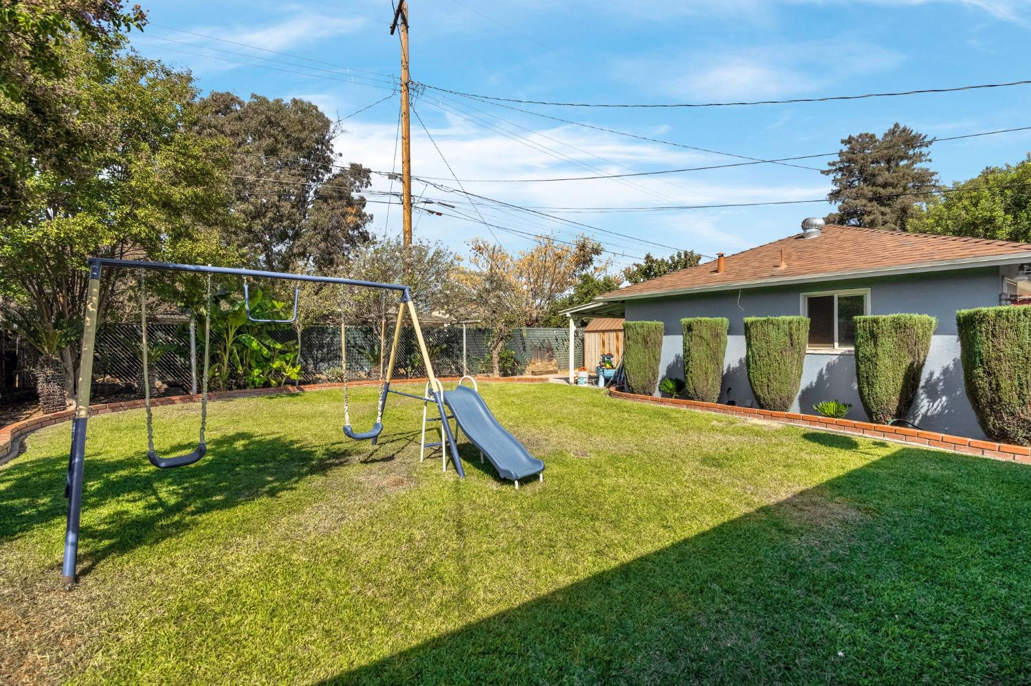 5045 E Tyler Ave, Fresno, CA 93727