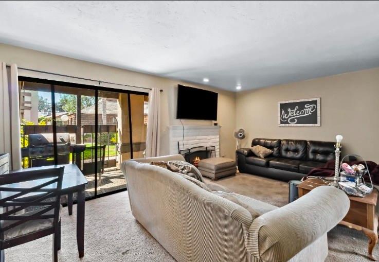 1166 Gem St #1, Tulare, CA 93274