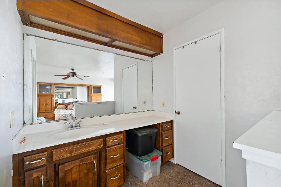 1166 Gem St #1, Tulare, CA 93274