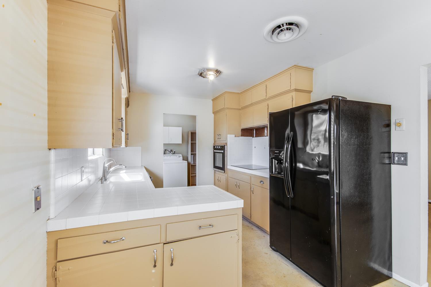 11495 E Herndon Ave, Clovis, CA 93619