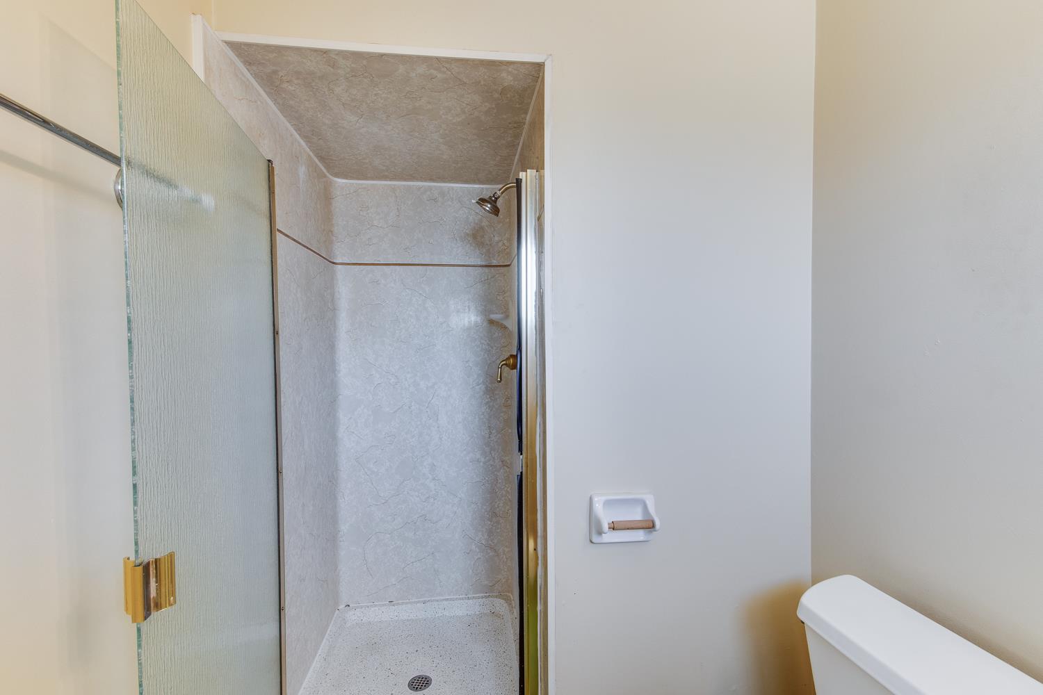 11495 E Herndon Ave, Clovis, CA 93619