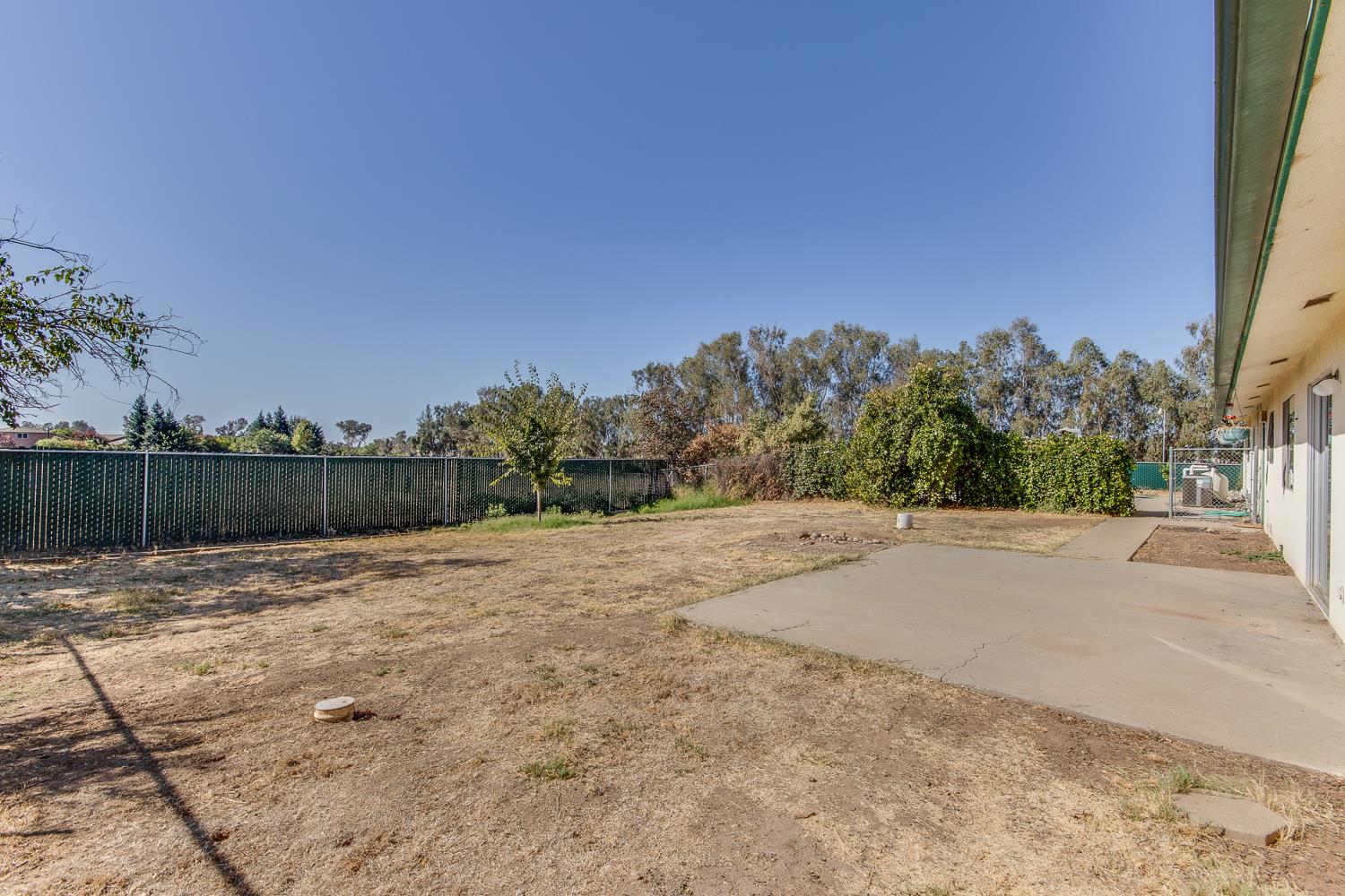 11495 E Herndon Ave, Clovis, CA 93619