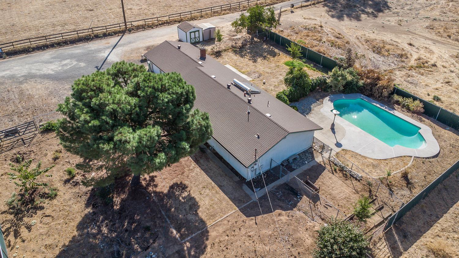 11495 E Herndon Ave, Clovis, CA 93619