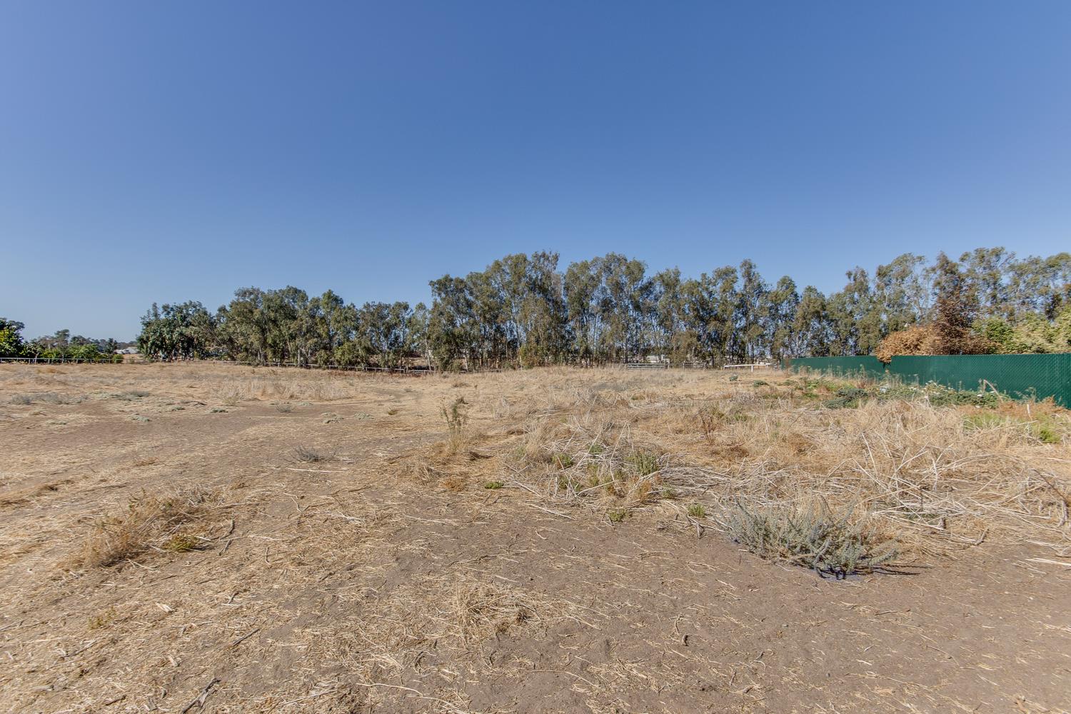 11495 E Herndon Ave, Clovis, CA 93619