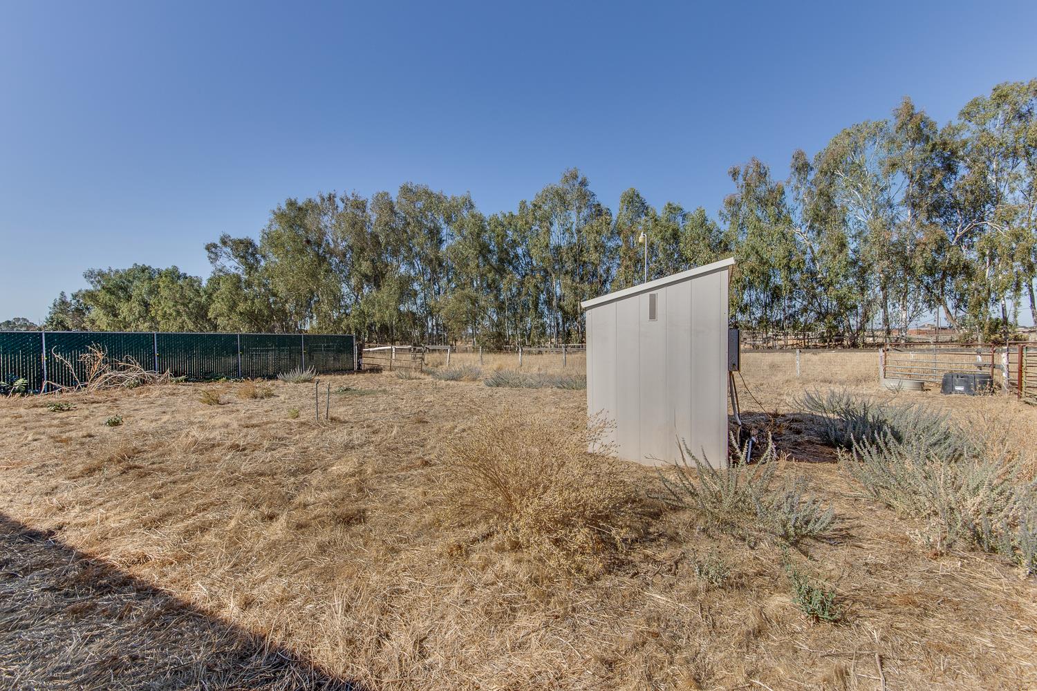 11495 E Herndon Ave, Clovis, CA 93619