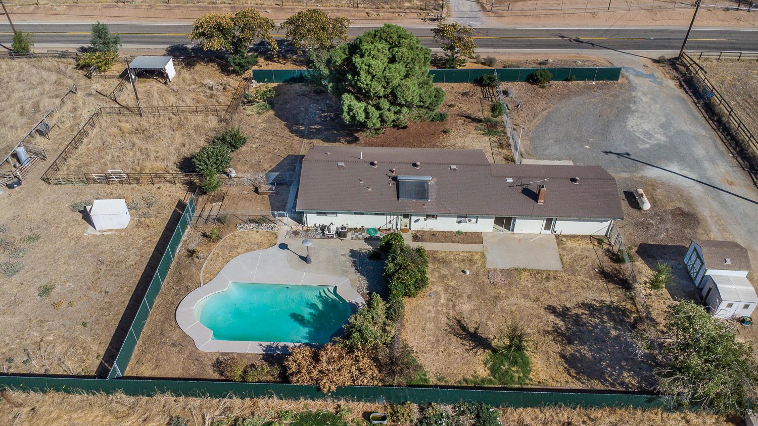 11495 E Herndon Ave, Clovis, CA 93619