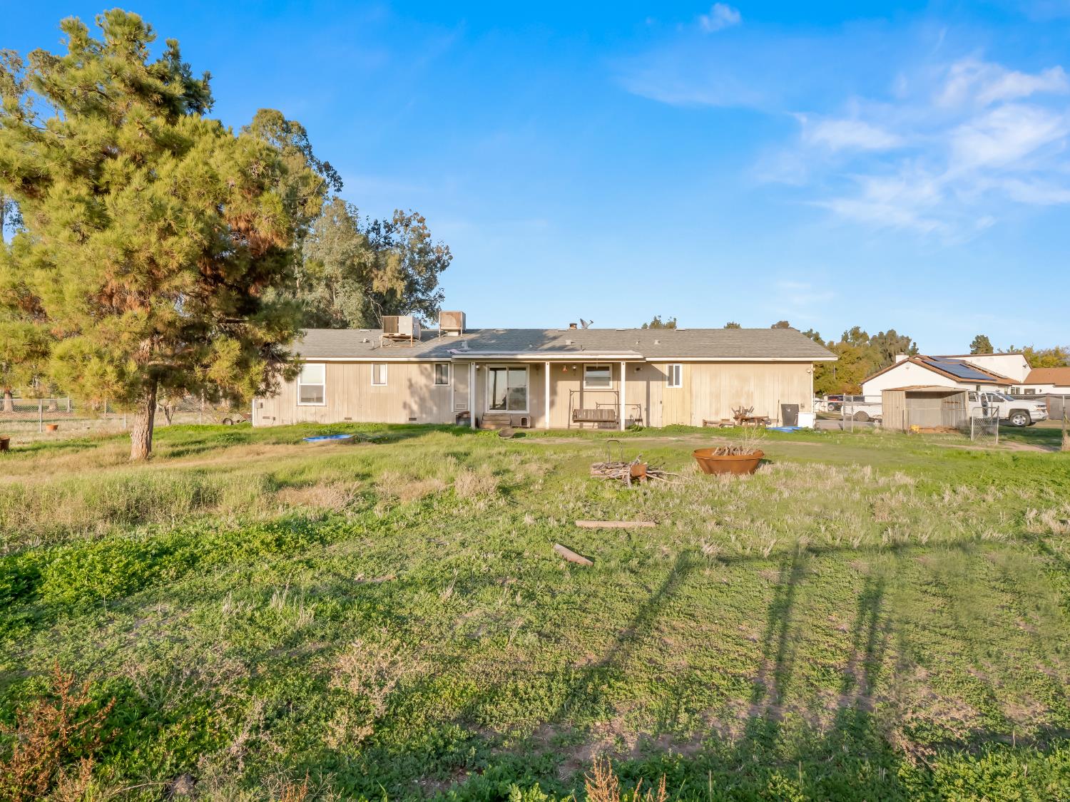 13017 Violet Ln, Clovis, CA 93619