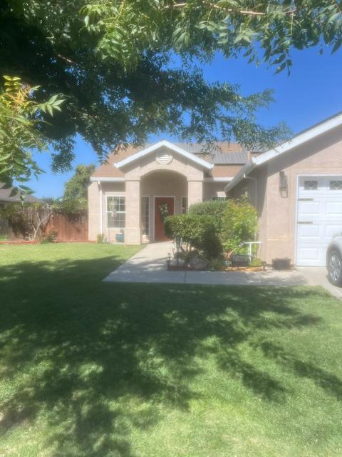 2166 McGinty, Dos Palos, CA 93622