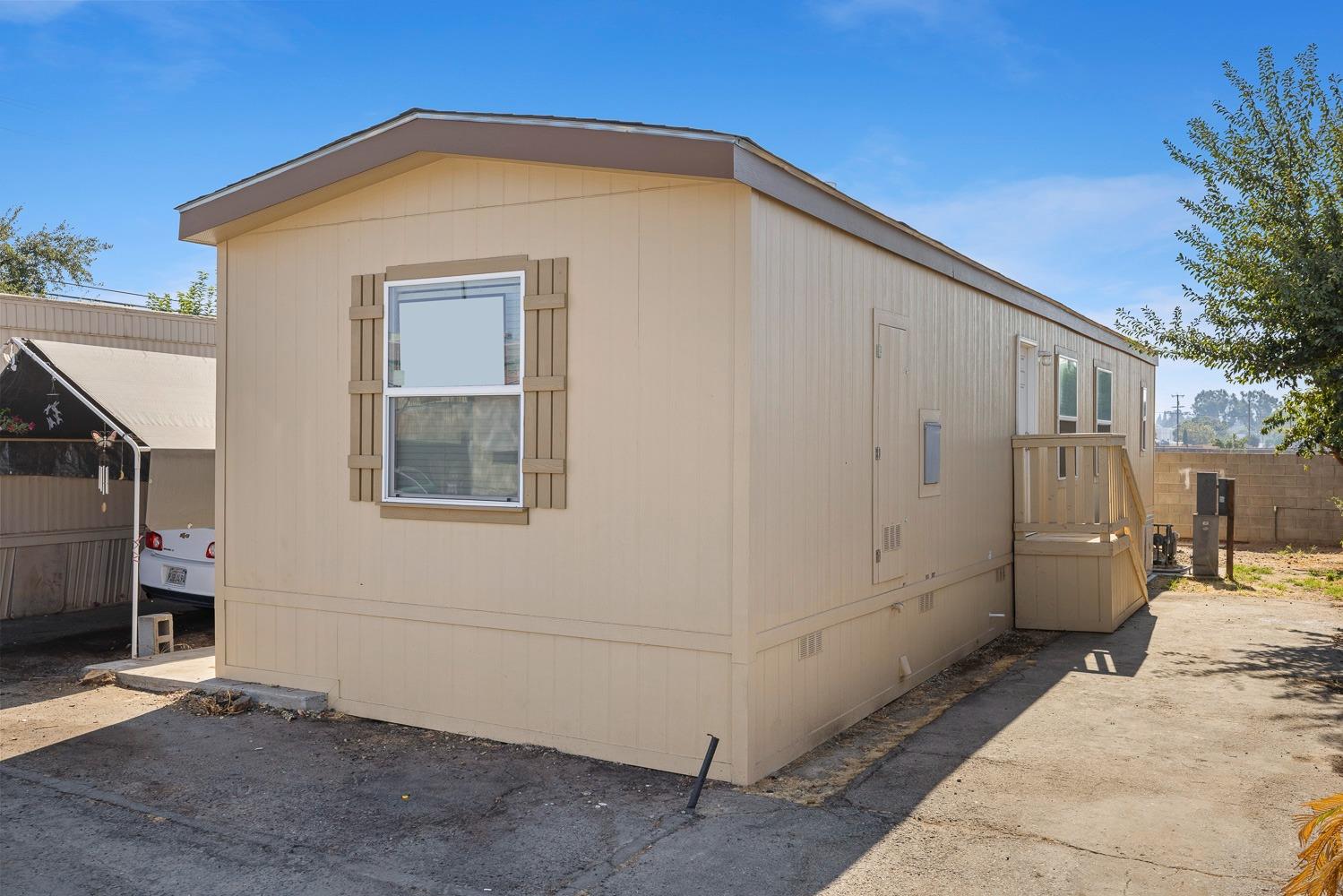 1719 W Olive Ave #37, Fresno, CA 93728