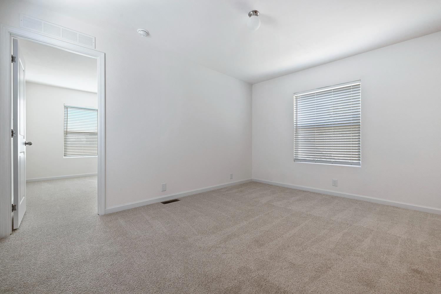 1719 W Olive Ave #37, Fresno, CA 93728