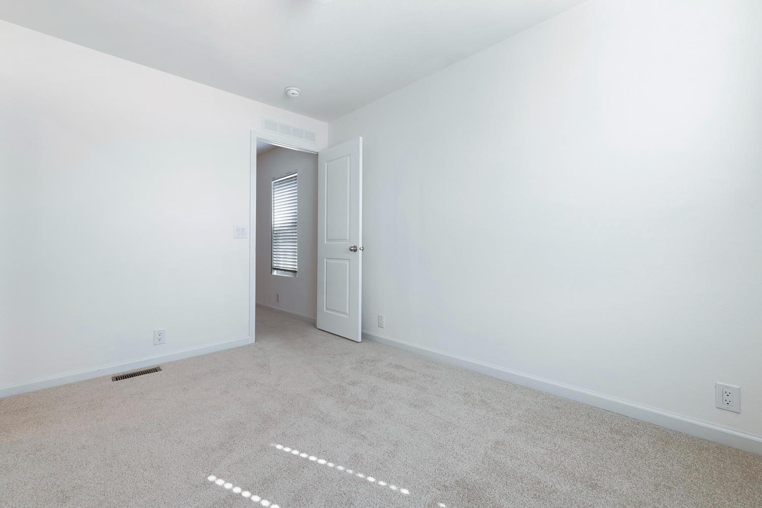 1719 W Olive Ave #37, Fresno, CA 93728