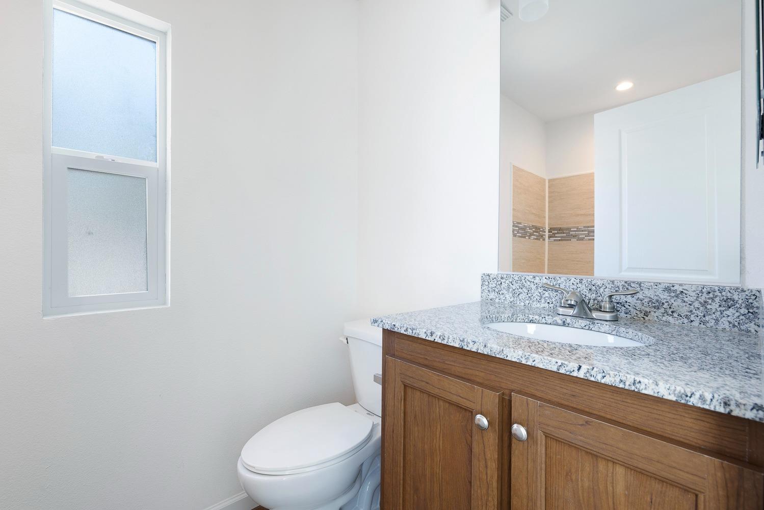 1719 W Olive Ave #37, Fresno, CA 93728