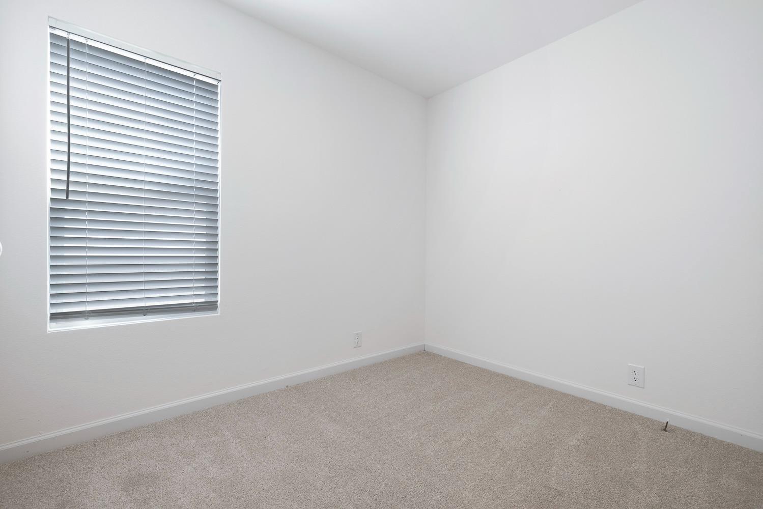 1719 W Olive Ave #37, Fresno, CA 93728