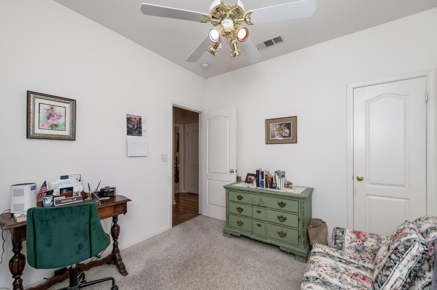 2560 E El Paso Ave, Fresno, CA 93720