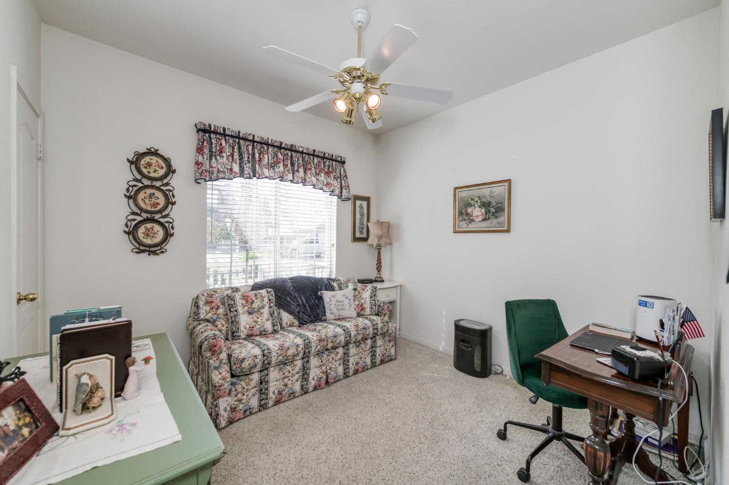 2560 E El Paso Ave, Fresno, CA 93720