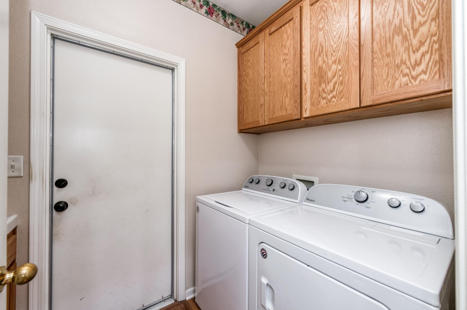 2560 E El Paso Ave, Fresno, CA 93720