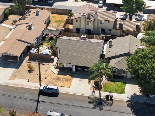 4331 Myrtle Ave W, Visalia, CA 93277