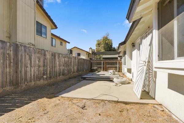 4331 Myrtle Ave W, Visalia, CA 93277