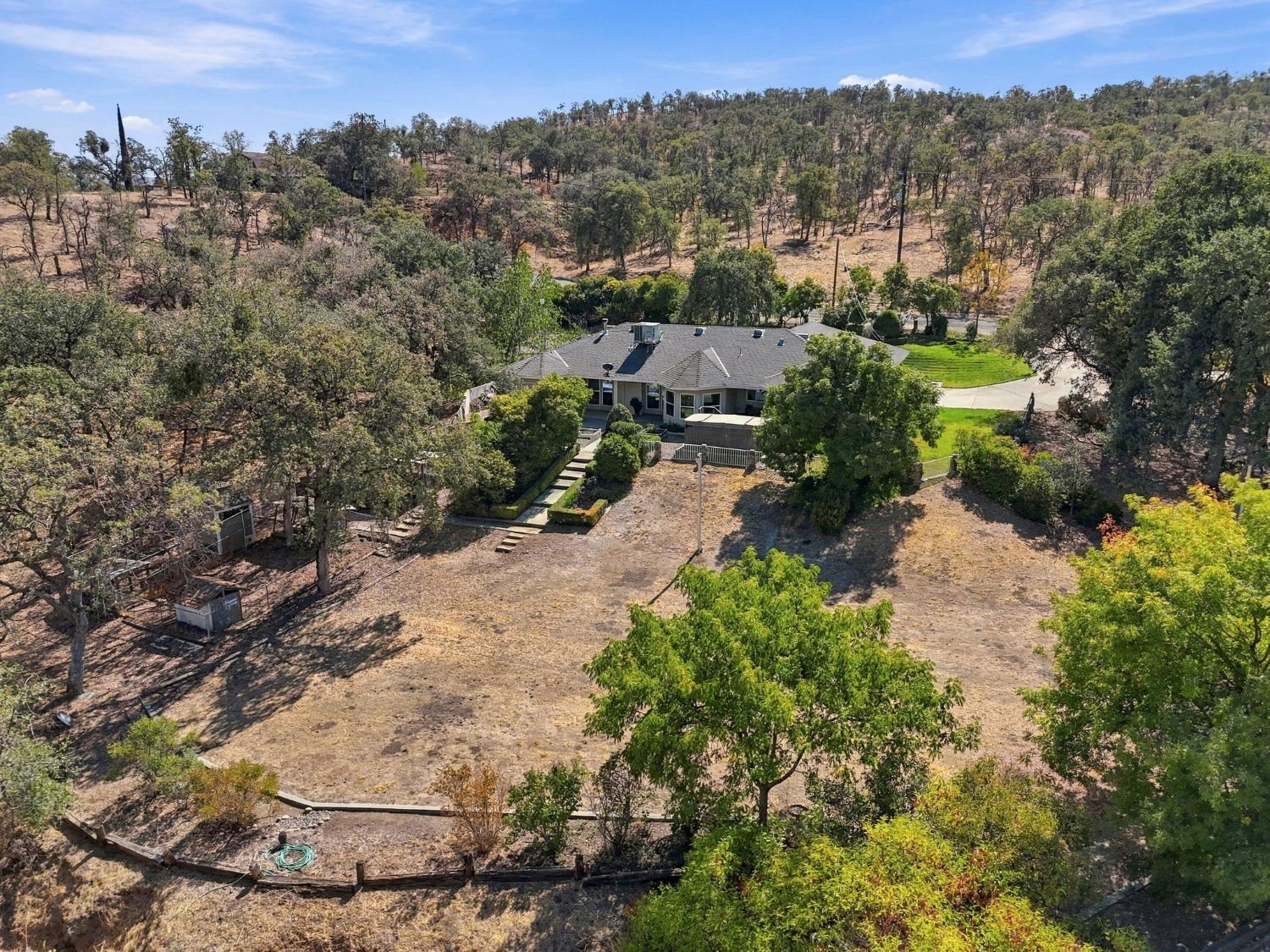 33378 Puma Ln, Yokuts Valley, CA 93675