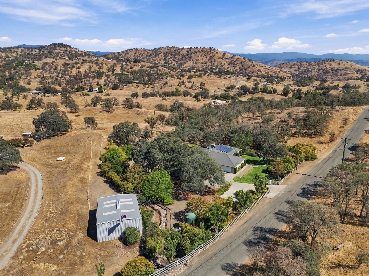 33378 Puma Ln, Yokuts Valley, CA 93675