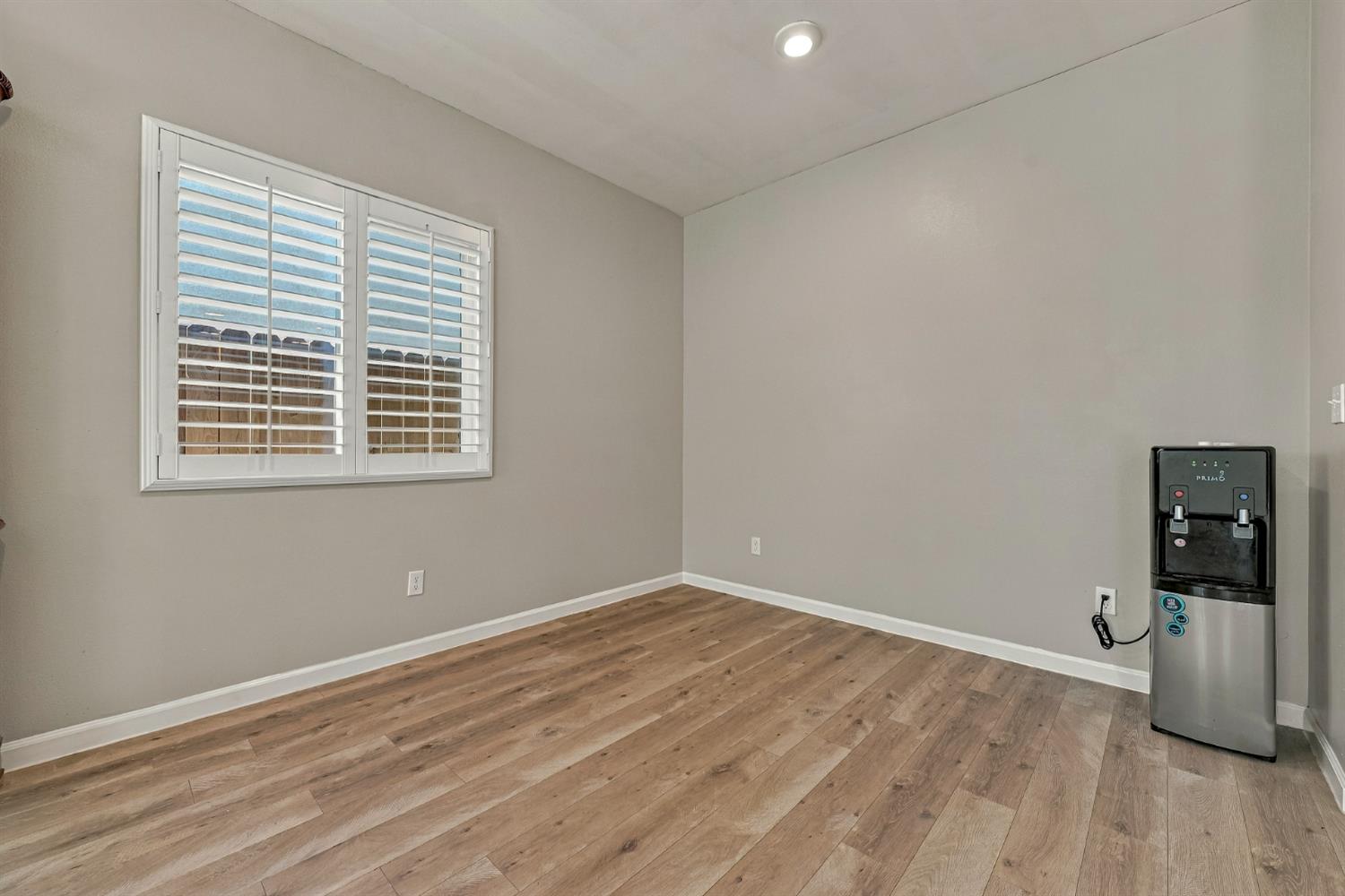 638 Phelps Dr, Merced, CA 95348