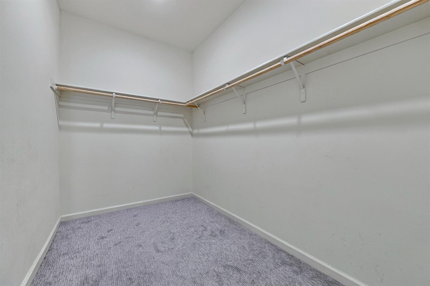 638 Phelps Dr, Merced, CA 95348