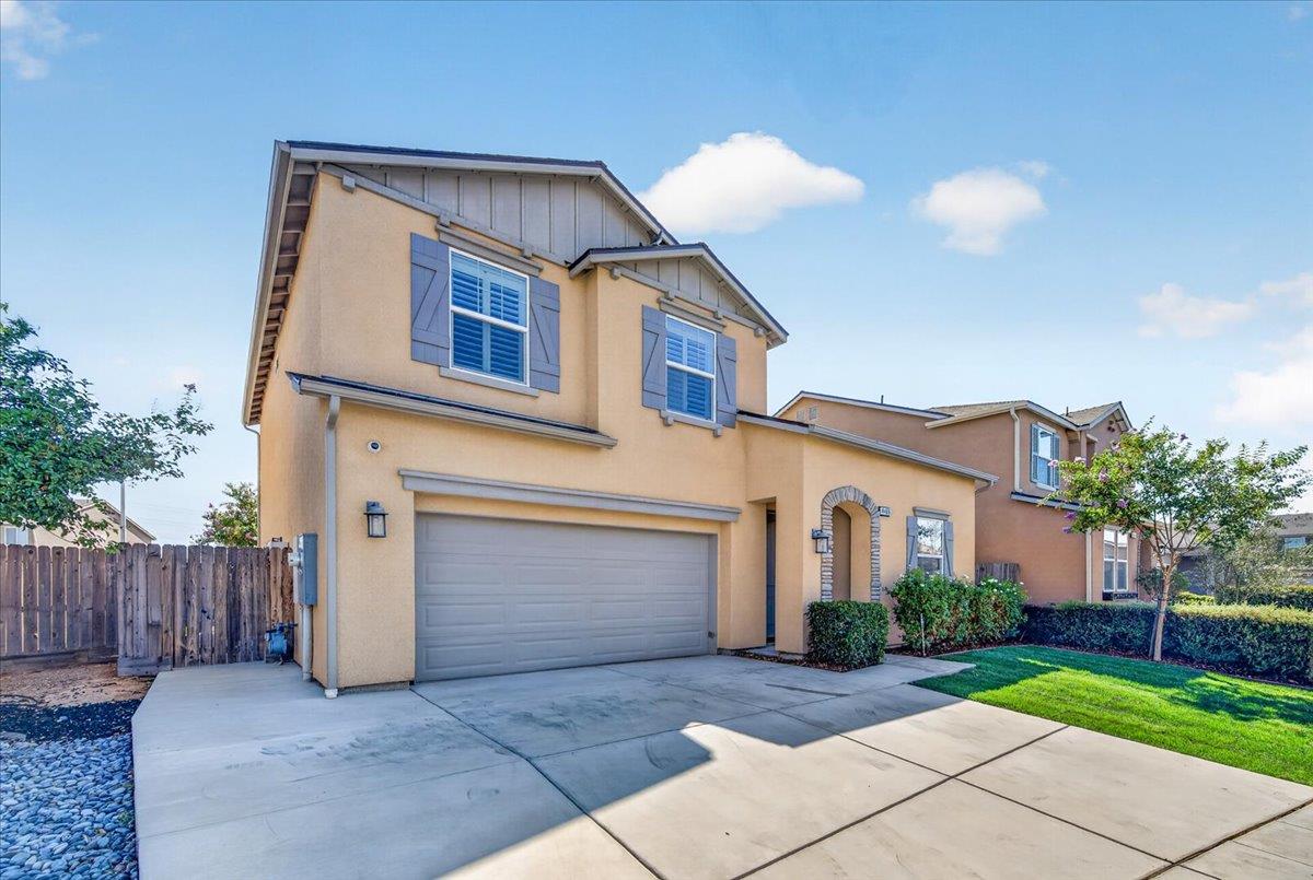 4466 N Ensanada Ave, Fresno, CA 93723