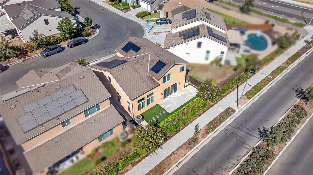 4466 N Ensanada Ave, Fresno, CA 93723