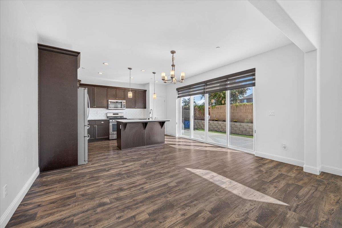 4466 N Ensanada Ave, Fresno, CA 93723
