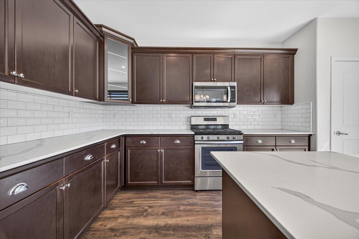 4466 N Ensanada Ave, Fresno, CA 93723