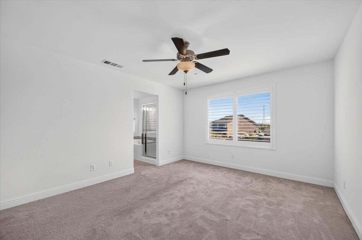 4466 N Ensanada Ave, Fresno, CA 93723