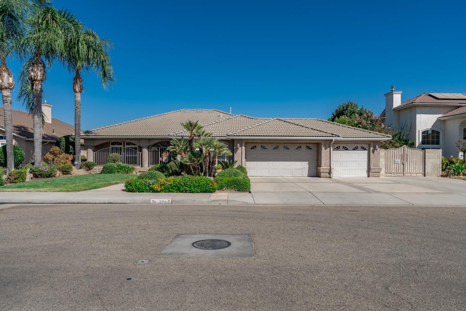 2963 Glade Ave, Madera, CA 93637