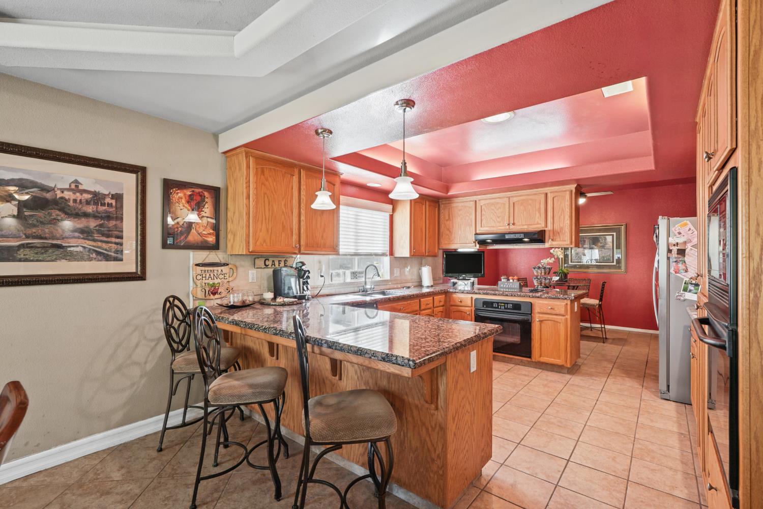 2963 Glade Ave, Madera, CA 93637