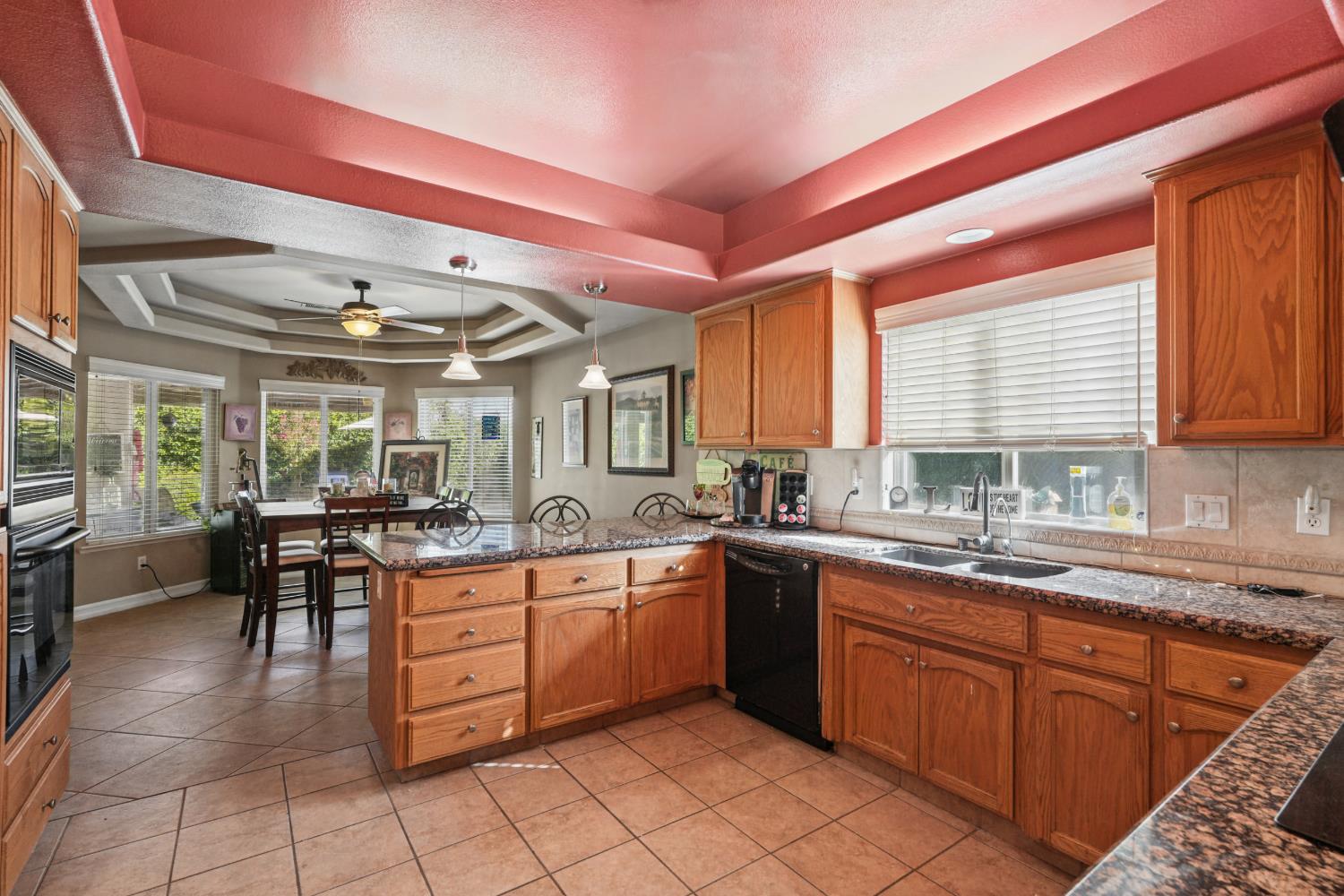 2963 Glade Ave, Madera, CA 93637