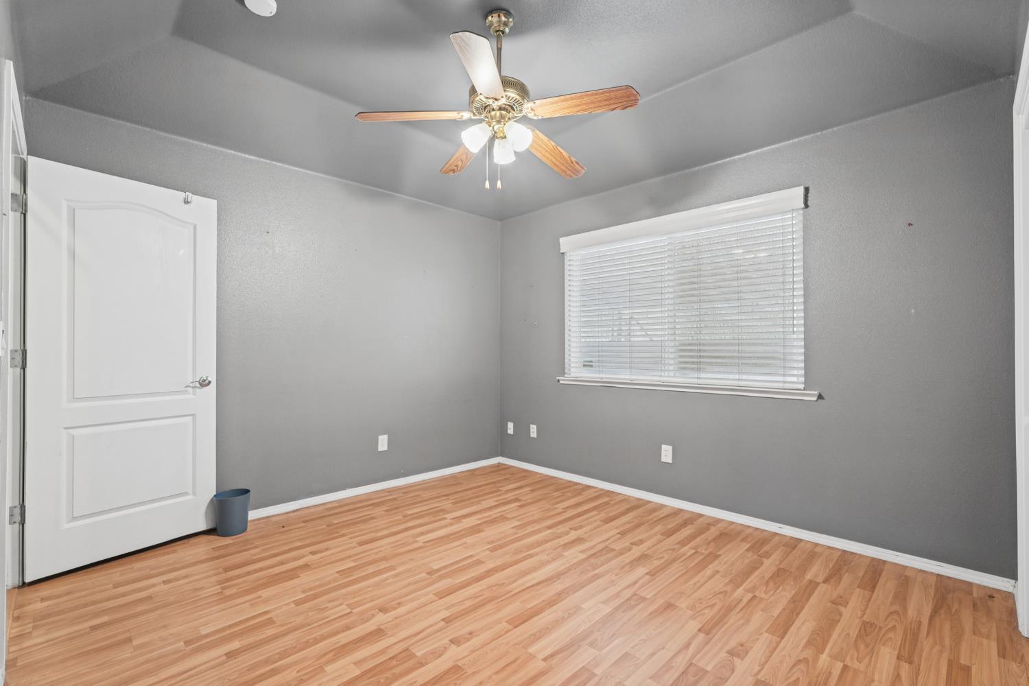 2963 Glade Ave, Madera, CA 93637
