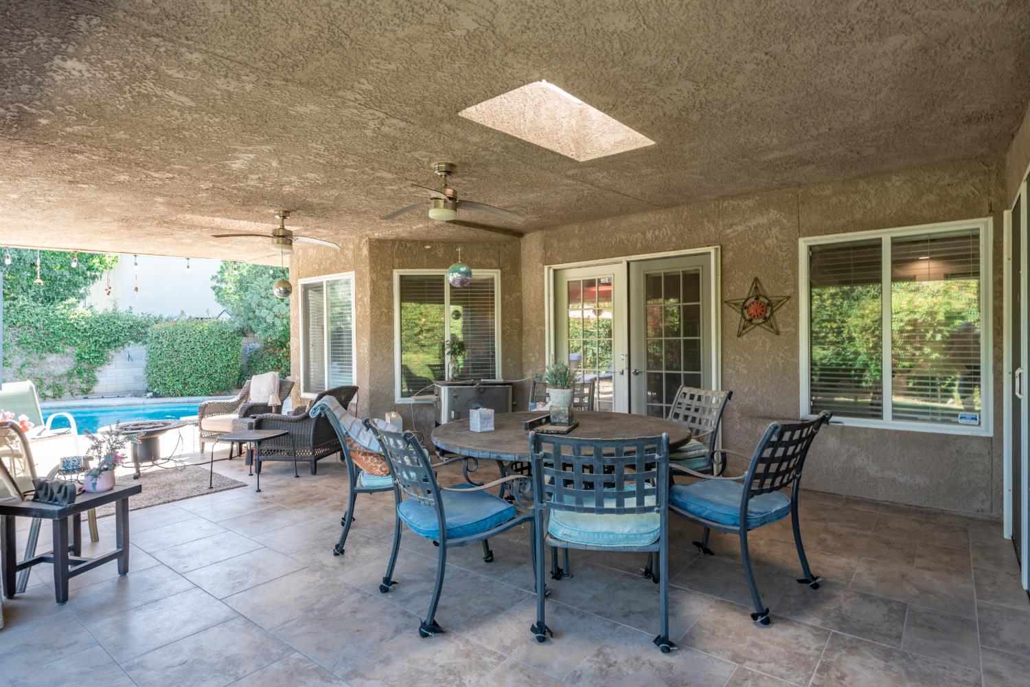 2963 Glade Ave, Madera, CA 93637