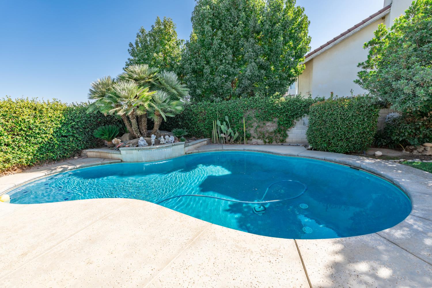 2963 Glade Ave, Madera, CA 93637