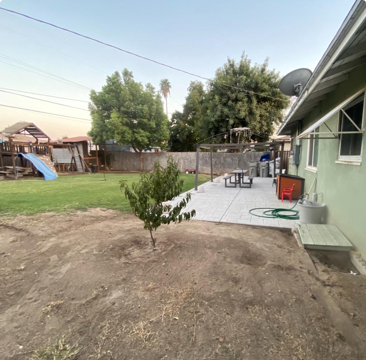 3336 Circle Ct W, Fresno, CA 93703