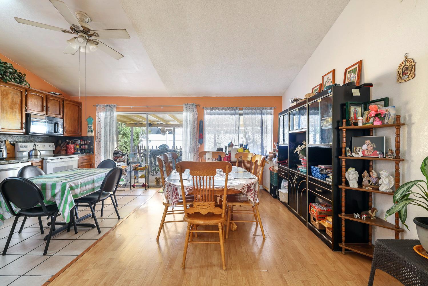 275 E Pleasant St, Coalinga, CA 93210