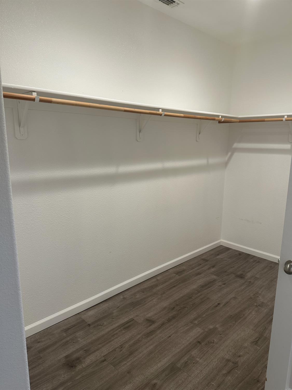 14167 Middleton Ave, Kerman, CA 93630