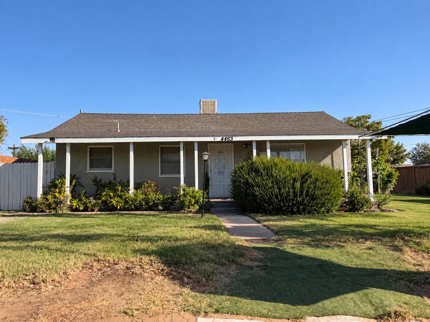 4463 E Home Ave, Fresno, CA 93703