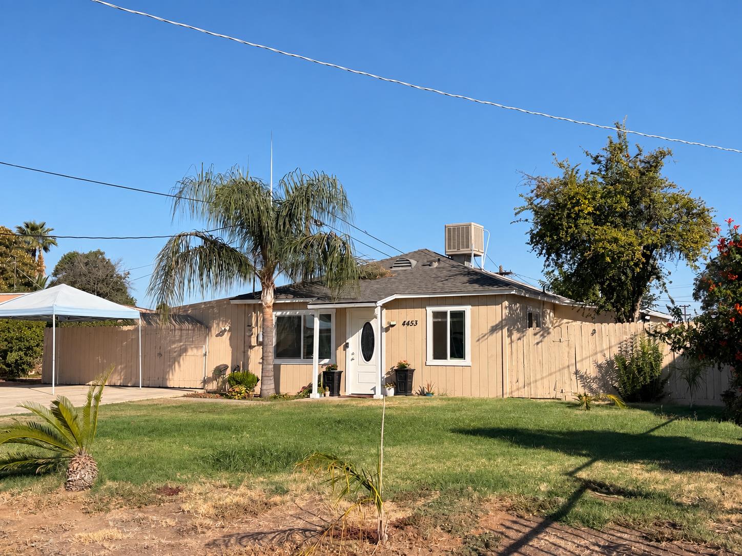 4453 E Home Ave, Fresno, CA 93703