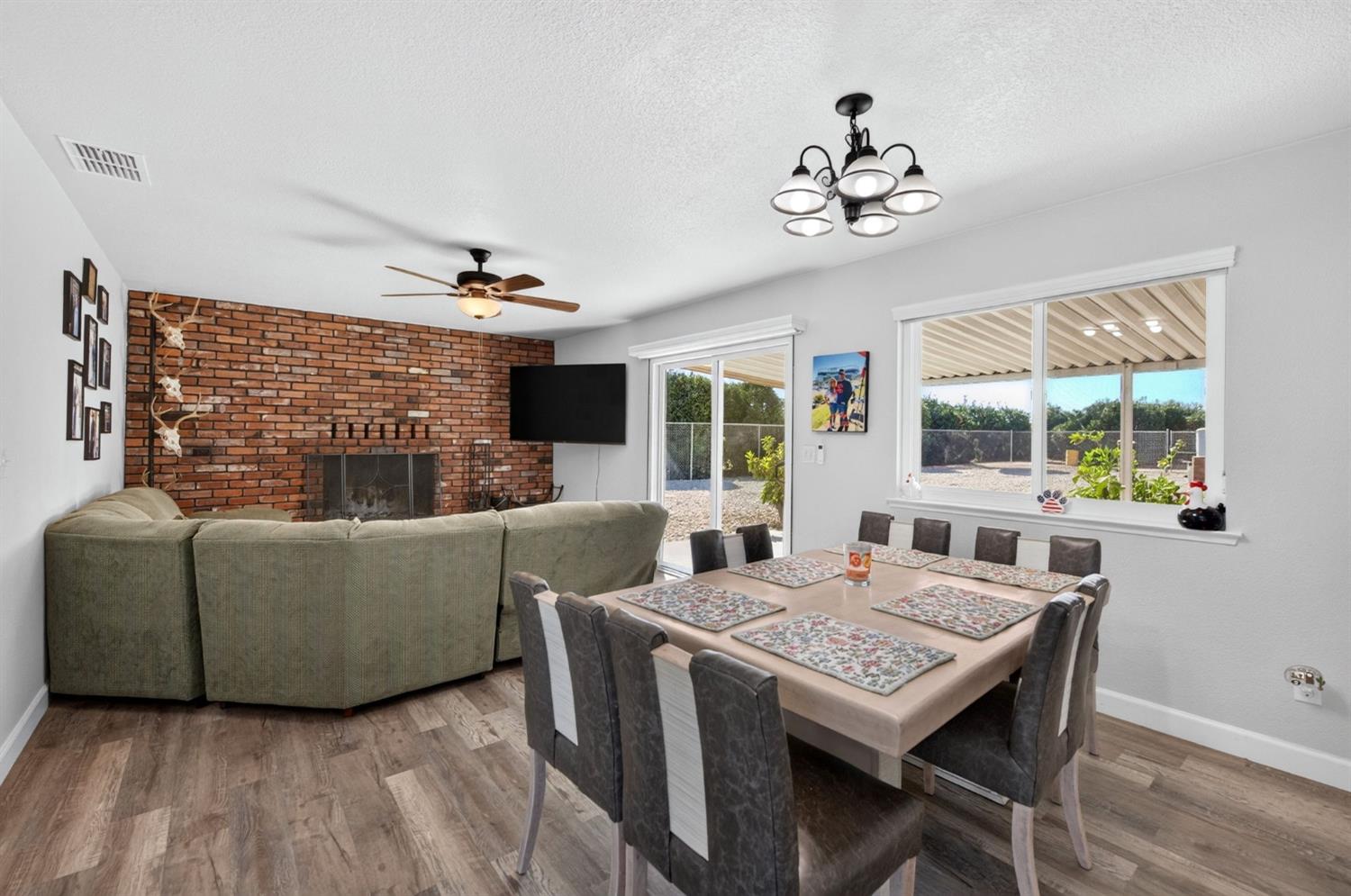14705 E Belmont Ave, Sanger, CA 93657