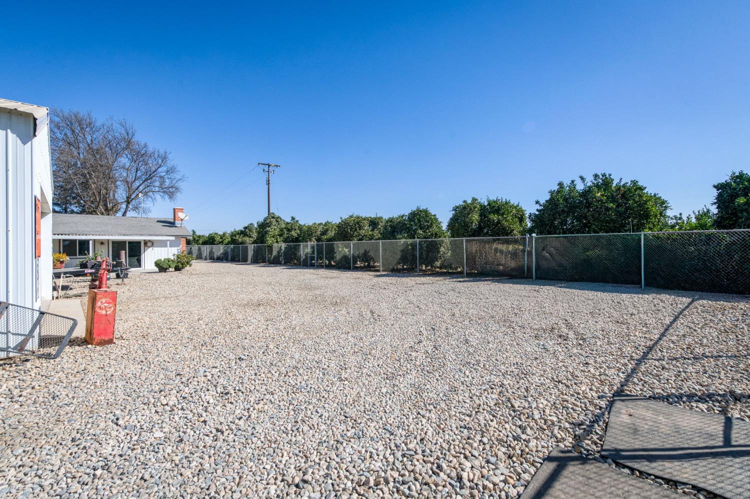 14705 E Belmont Ave, Sanger, CA 93657