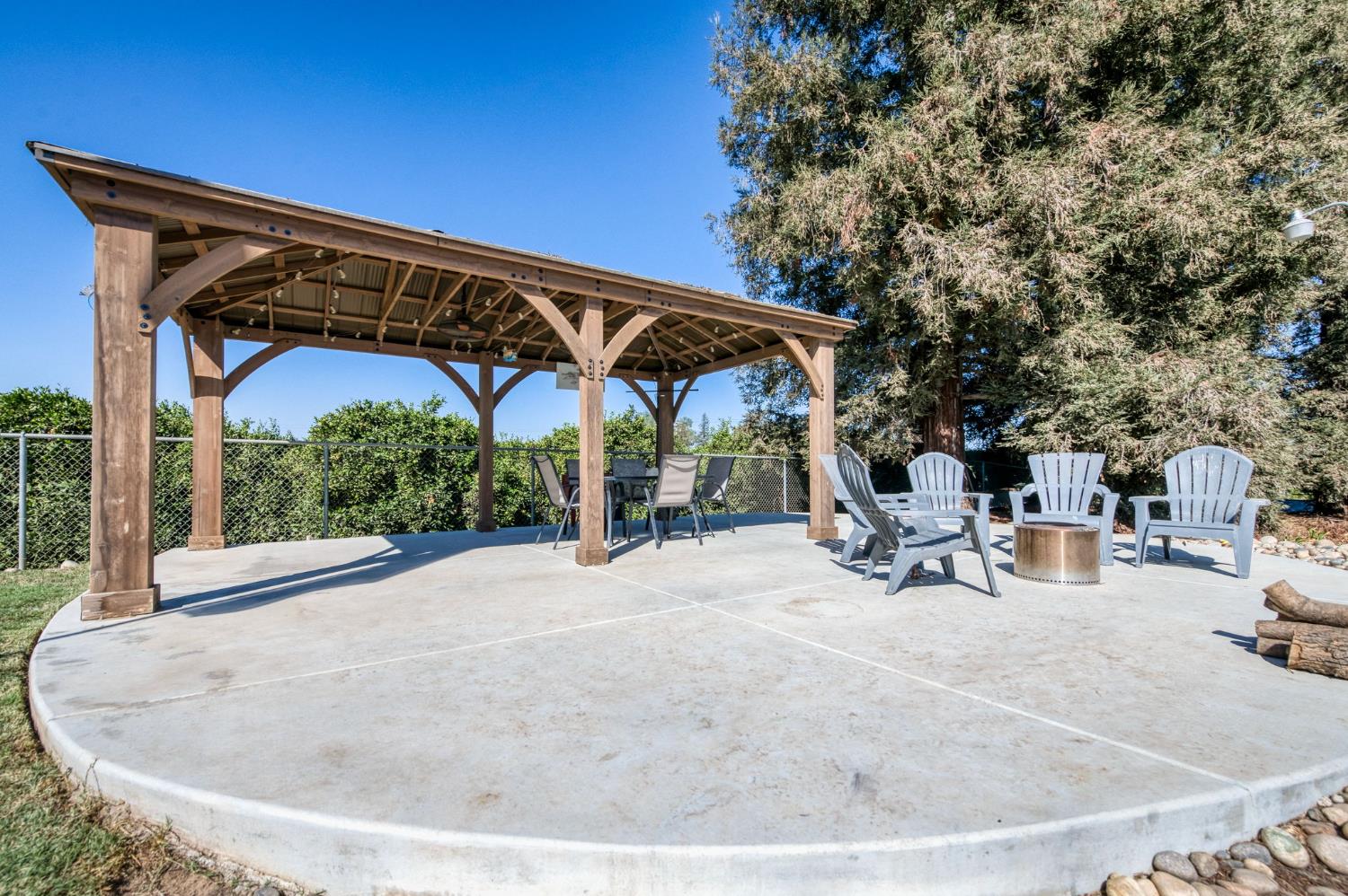 14705 E Belmont Ave, Sanger, CA 93657